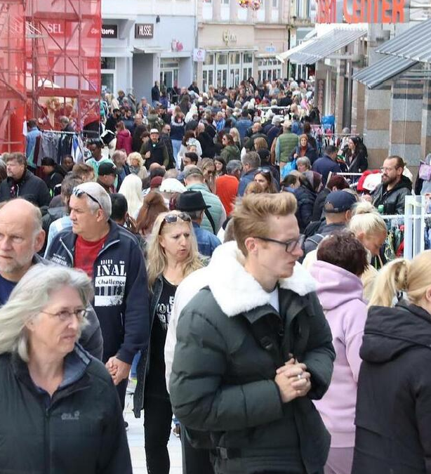 Flohmarkt beim Stadtfest: Jetzt anmelden